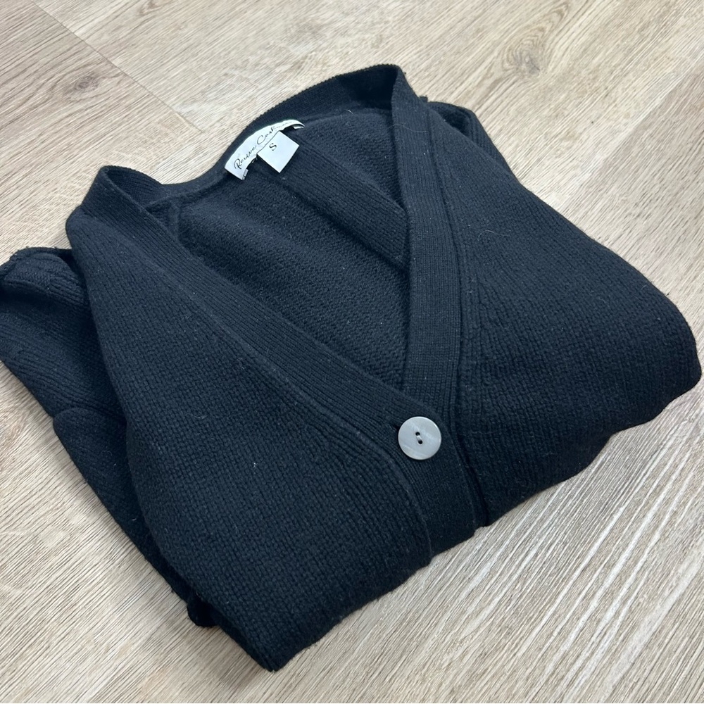 Revive Cashmere Merino Wool Cashmere Black Boxy Cropped Knit Button Cardigan - Picture 12 of 15